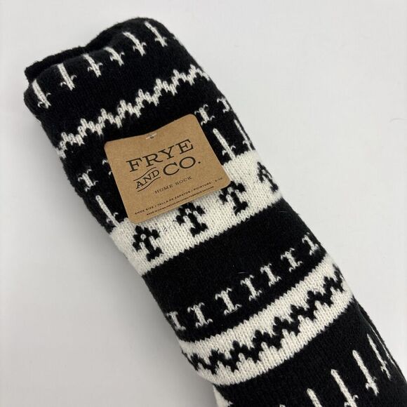 Frye and Co Home Sock Size 5-10 Black White Geometric Cozy Winter Comfort Socks - Picture 2 of 6
